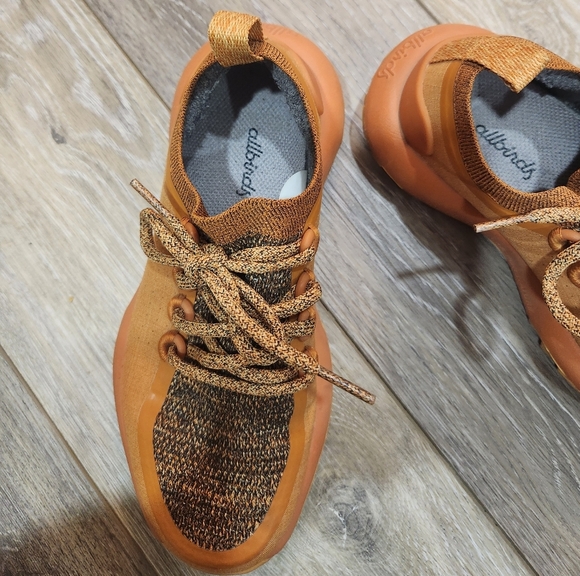 Allbirds Orange Trail Runner Hiking Athletic Womans Shoes Size 5.5 - Picture 3 of 10